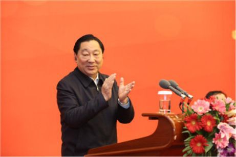 中国经济新模式创新与发展峰会在京举行“共享商圈”获得三项大奖